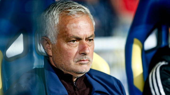 GD Estoril Praia v SL Benfica - Primeira Liga