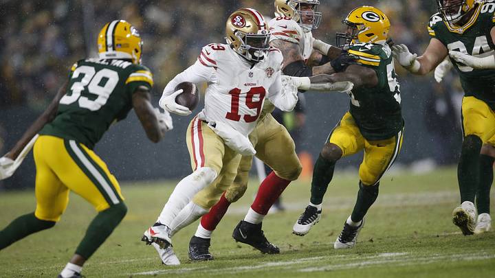 San Francisco 49ers wide receiver Deebo Samuel (19)