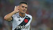 Gabriel Pec é o melhor jogador do Vasco na temporada 2023