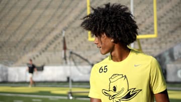 July 27, 2024; Eugene, OR, USA; Chris Henry Jr. part of the top-ranked recruits flocked to Eugene for the 2024 Oregon Ducks Saturday Night Live ; Mandatory credit: Zachary Neel-USA TODAY NETWORK via Imagn Images