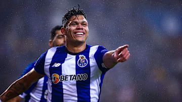 Com Evanilson, Porto desafia o Sporting no José Alvalade. 