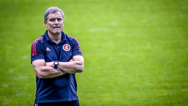 Treinador viu Diego Alonso ser confirmado como treinador da Celeste Treinador viu Diego Alonso ser confirmado como treinador da Celeste
