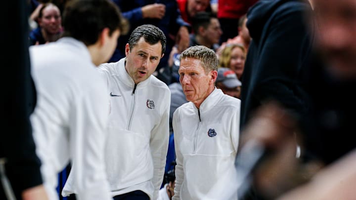 Gonzaga assistant Brian Michaelson (left) and head coach Mark Few (right).
