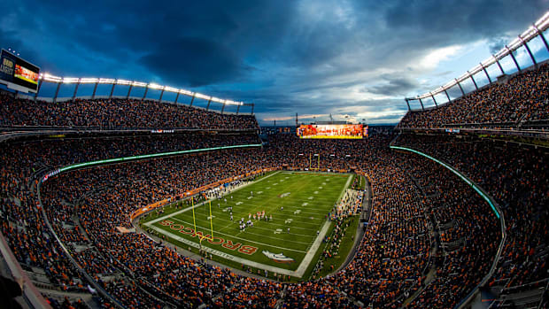 Mile High Stadium