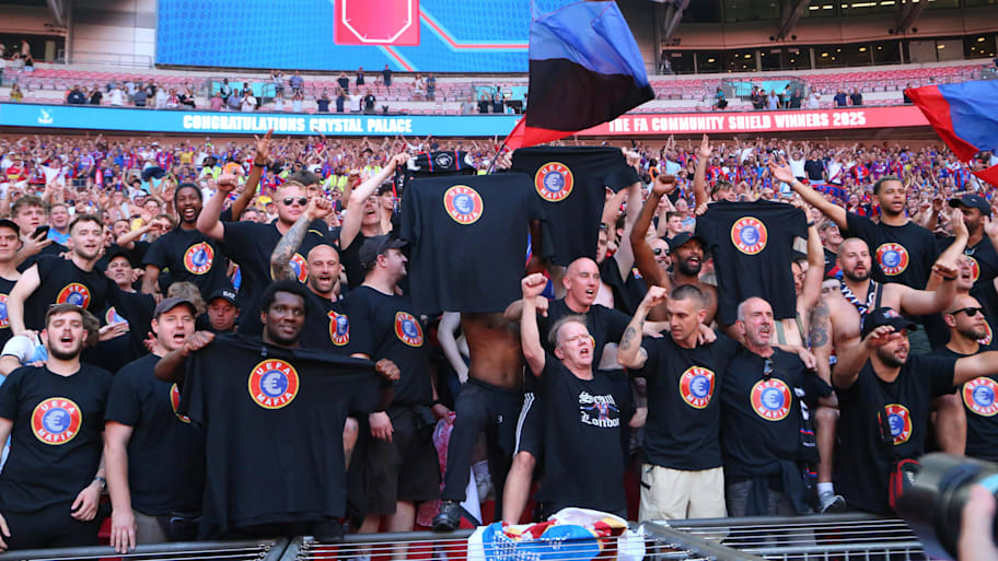 Crystal Palace's supporters wore t-shirts with the message "UEFA mafia' at Wembley. | IMAGO/Every Second Media