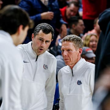 Gonzaga assistant Brian Michaelson (left) and head coach Mark Few (right).