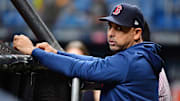 Alex Cora recibió un mensaje de Bill Belichick