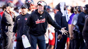 Louisville Cardinals head coach Jeff Brohm