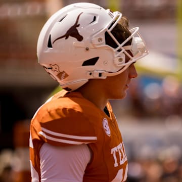Texas Longhorns QB Arch Manning has struggled in his first year as the starter. 