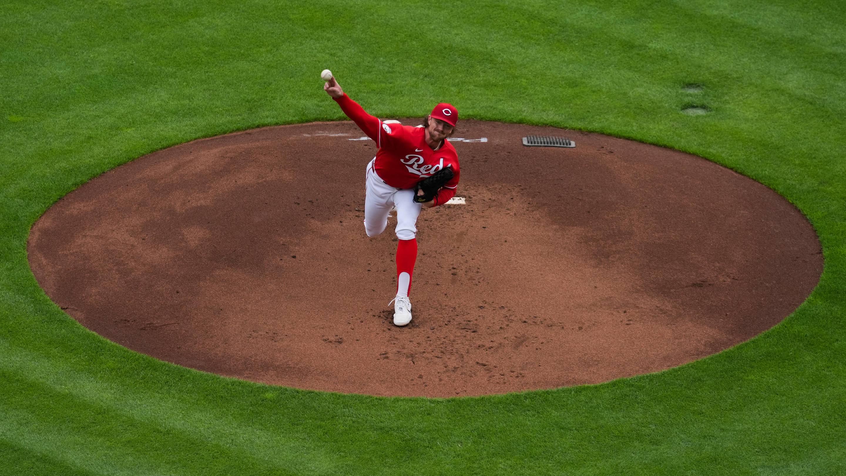 Cincinnati Reds' Friday Starter Seeks Redemption Against the Atlanta Braves