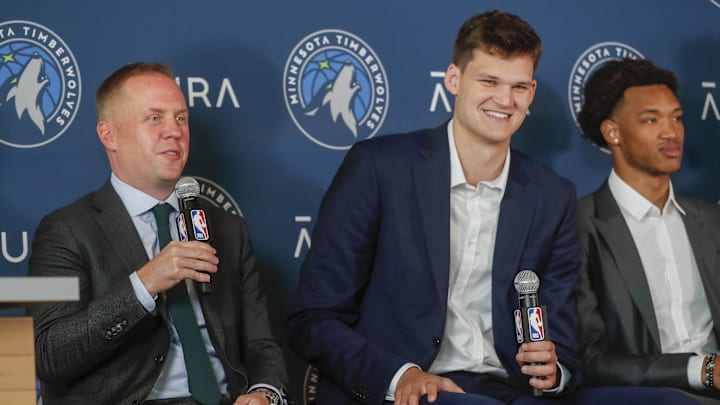 Minnesota Timberwolves president of basketball operations Tim Connelly and Walker Kessler at a press conference. Kessler would be traded for Rudy Gobert two weeks later. 