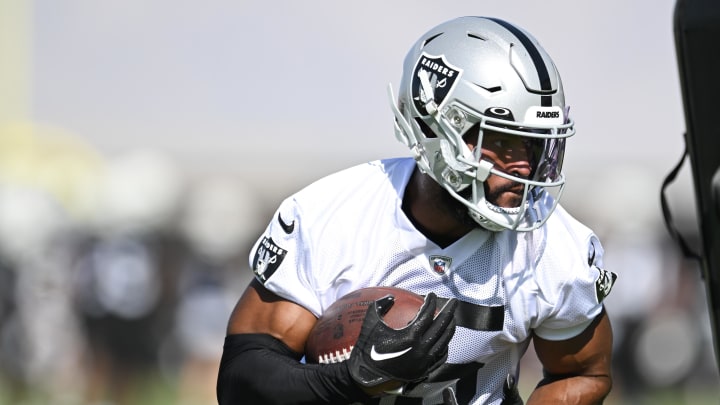 Jul 26, 2023; Las Vegas, Nevada, USA; Las Vegas Raiders tight end Cole Fotheringham (85) runs a drill during training camp at the Intermountain Health Performance Center. Mandatory Credit: Candice Ward-USA TODAY Sports