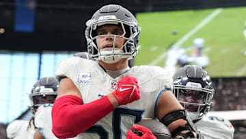 Tennessee Titans v Las Vegas Raiders
