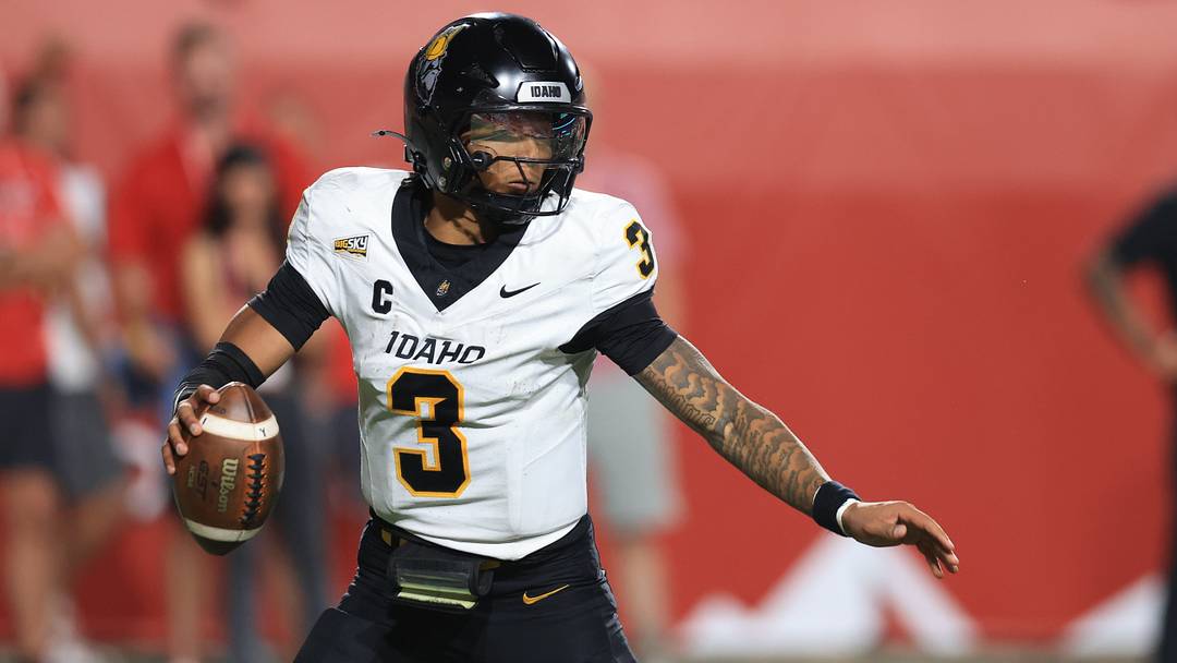 Idaho quarterback Joshua Wood Idaho quarterback Joshua Wood