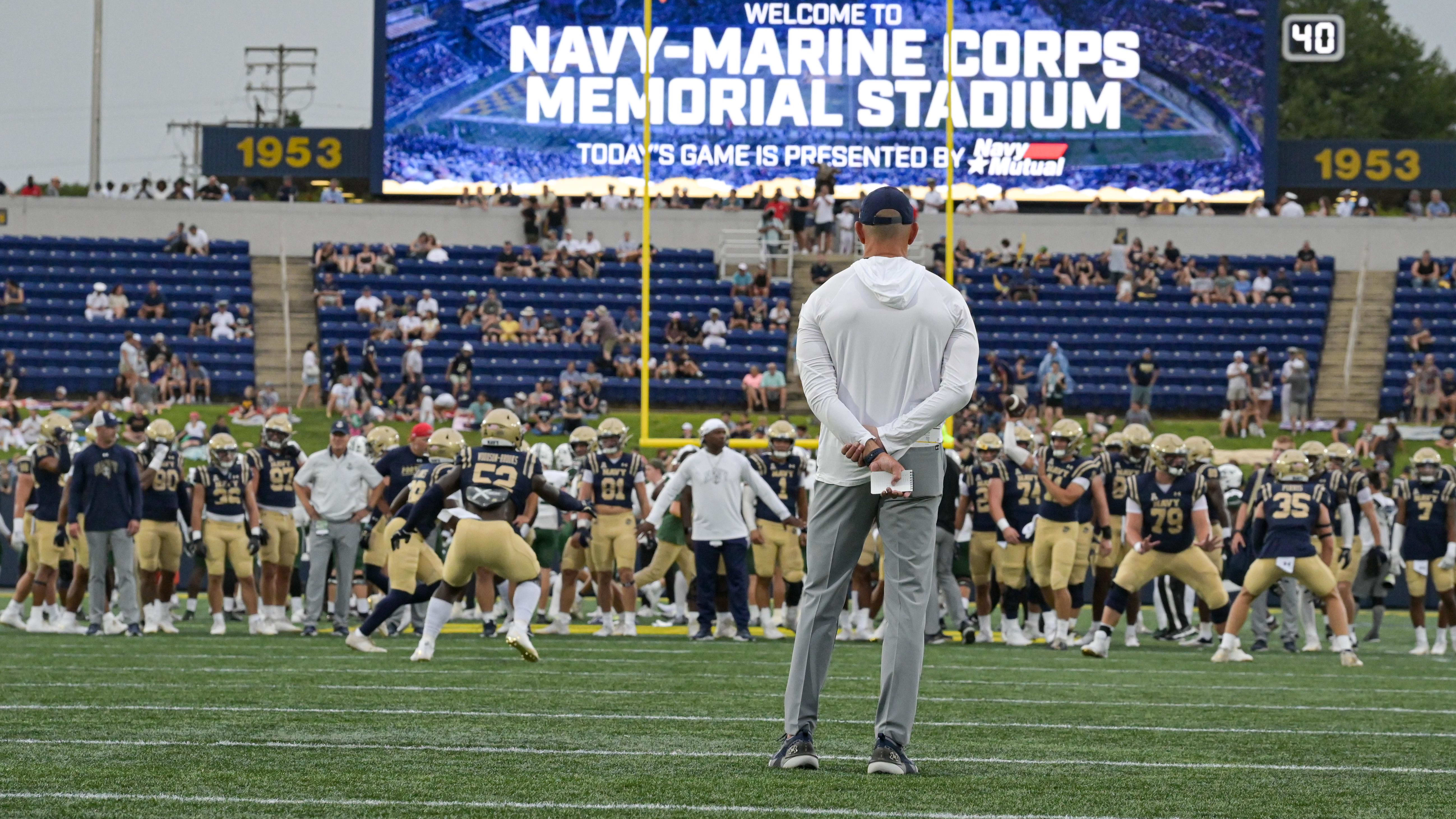 Navy Football: DT Landon Robinson Wins Prestigious Program Award