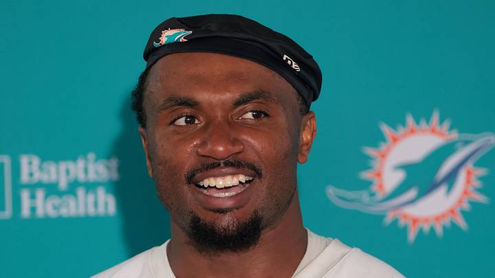 Miami Dolphins tackle Austin Jackson