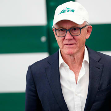 New York Jets owner Woody Johnson has made some concerning comments toward his quarterbacks in recent seasons. 