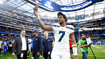 Seattle Seahawks v Los Angeles Rams