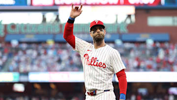 Division Series - Los Angeles Dodgers v Philadelphia Phillies - Game Two