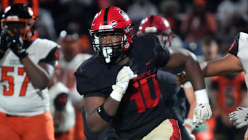 Defensive end Elijah Golden