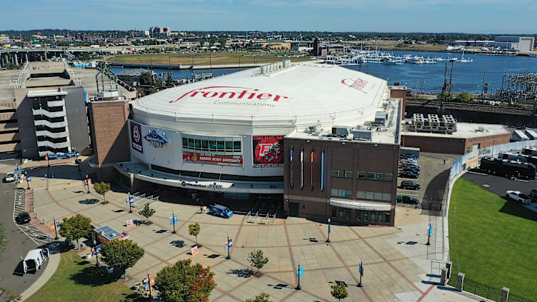 New Jersey Devils v New York Islanders