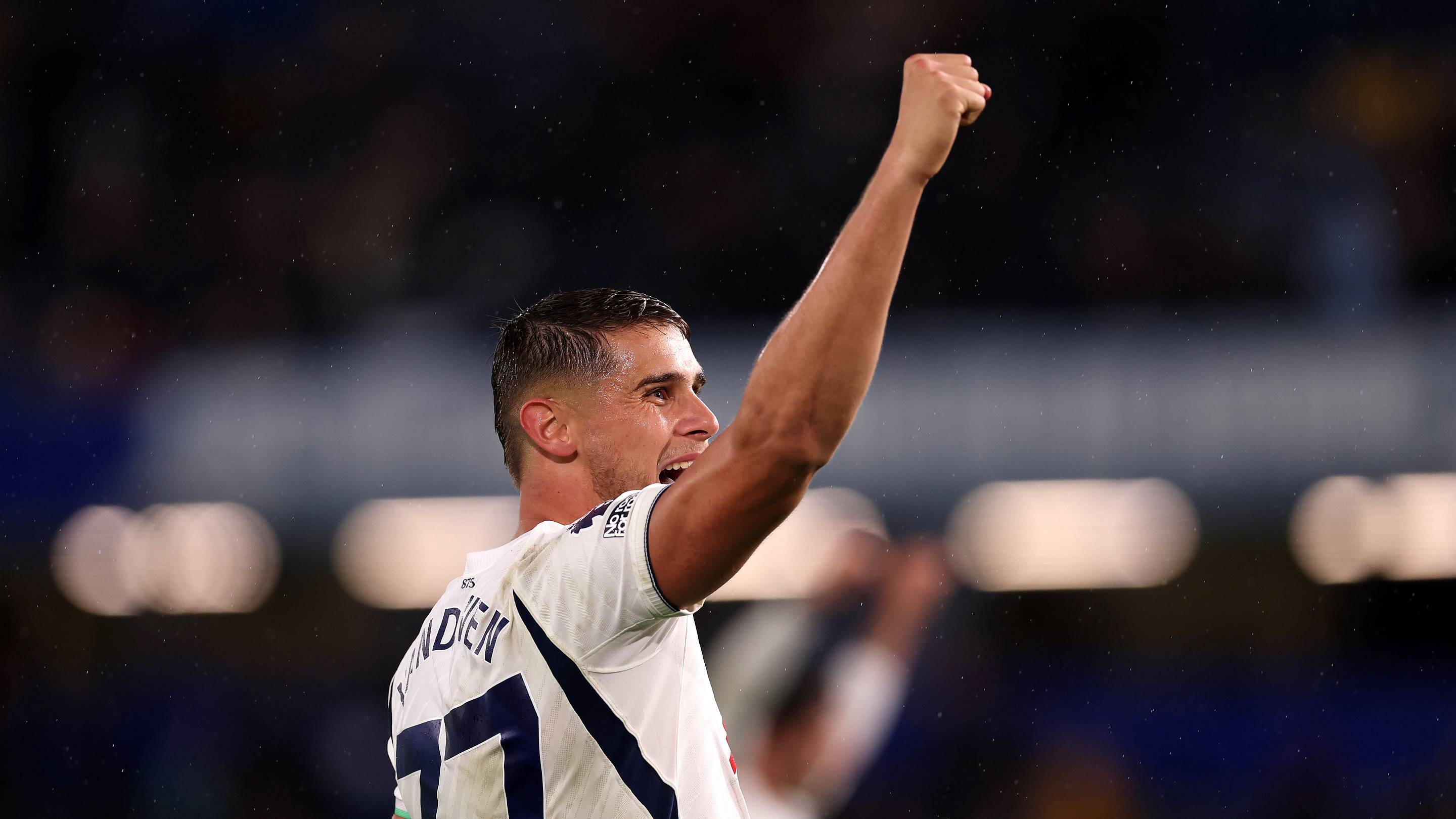 Micky van de Ven is one step away from being a true shutdown CB for Tottenham