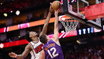Phoenix Suns v Houston Rockets