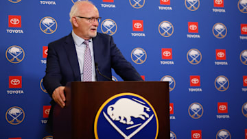 Buffalo Sabres head coach Lindy Ruff