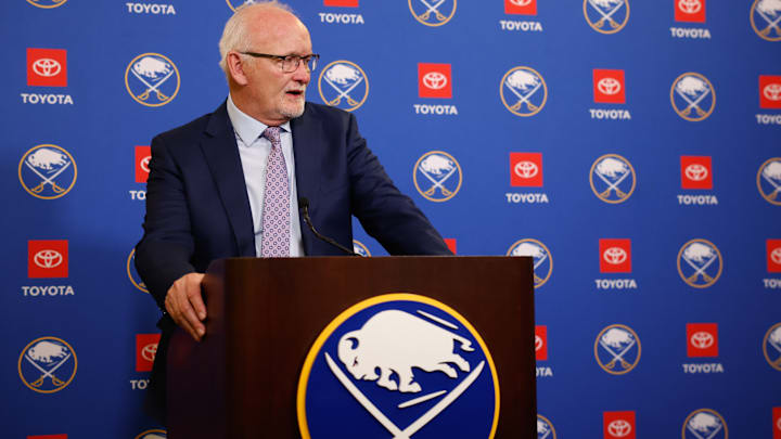 Buffalo Sabres head coach Lindy Ruff