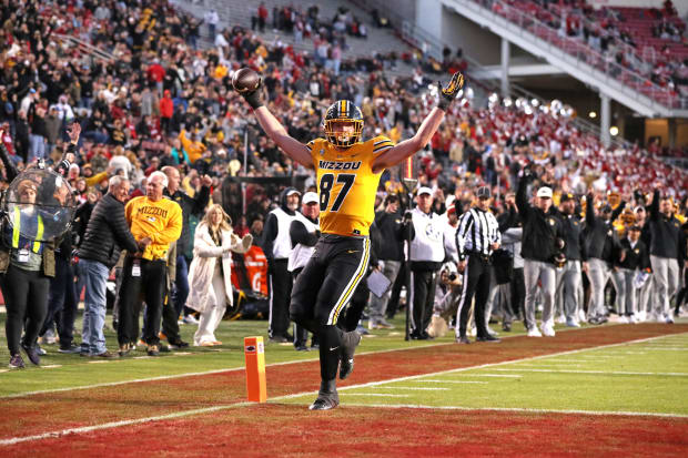 Missouri Tigers tight end Brett Norfleet celebrates after scoring a touchdown in the third quarter against Arkansas.