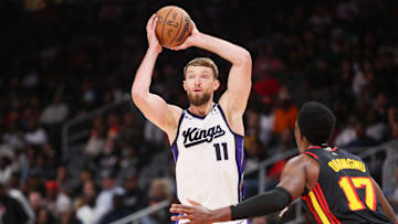 Nov 1, 2024; Atlanta, Georgia, USA; Sacramento Kings forward Domantas Sabonis (11) passes the ball against the Atlanta Hawks in the second quarter at State Farm Arena. Mandatory Credit: Brett Davis-Imagn Images