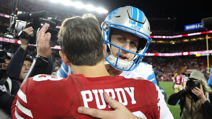 Detroit Lions quarterback Jared Goff (R) and San Francisco 49ers quarterback Brock Purdy (L)