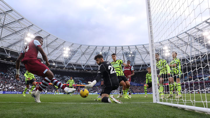 West Ham United v Arsenal FC - Premier League