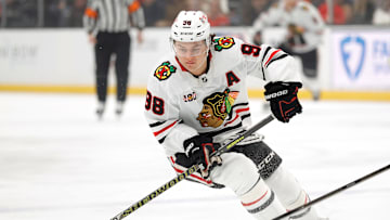 Chicago Blackhawks v Los Angeles Kings