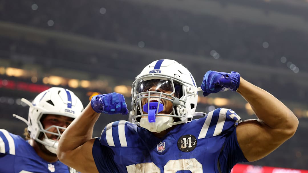 Tennessee Titans v Indianapolis Colts