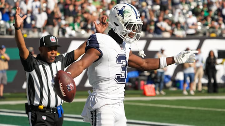 Dallas Cowboys wide receiver George Pickens reacts after catching a touchdown against the New York Jets. Dallas Cowboys wide receiver George Pickens reacts after catching a touchdown against the New York Jets.