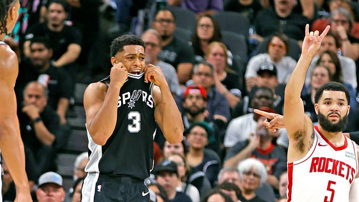 Houston Rockets v San Antonio Spurs