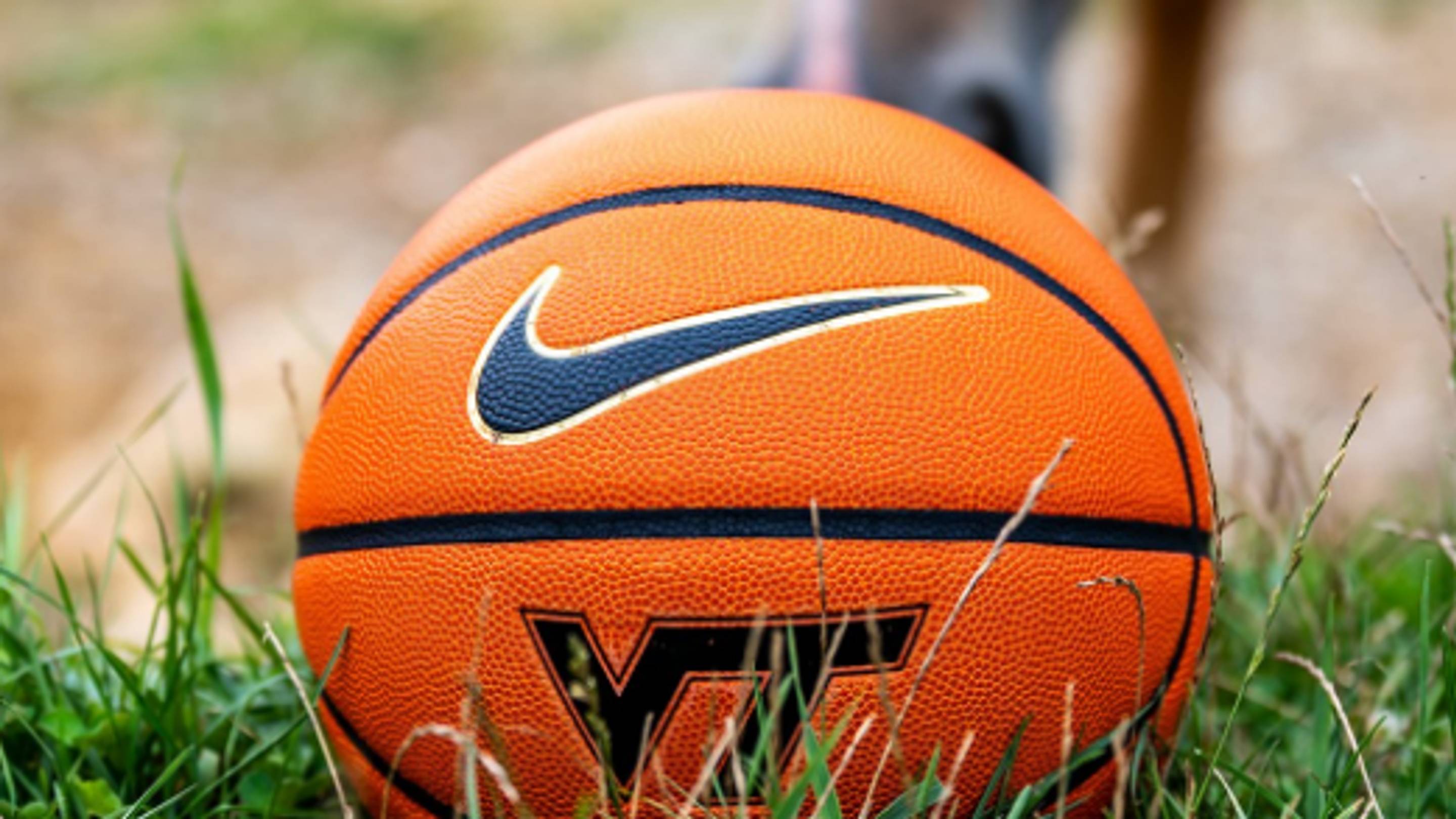 Virginia Tech Women's Hoops Signs Center Jessica Dimaro