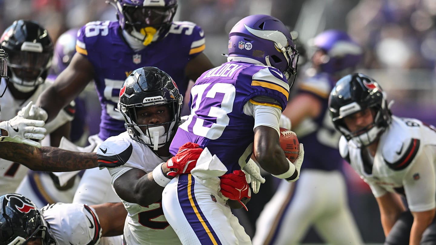 Vikings Announce First Wave of Roster Cuts Ahead of Deadline