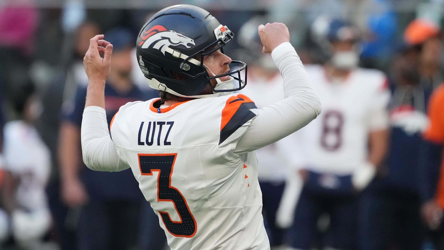 Broncos' Wil Lutz Wins AFC Special Teams Player of Month October