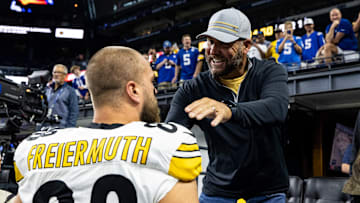 Pittsburgh Steelers v Indianapolis Colts