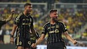 The primary job of forwards like Olivier Giroud and Denis Bouanga is to score goals. 