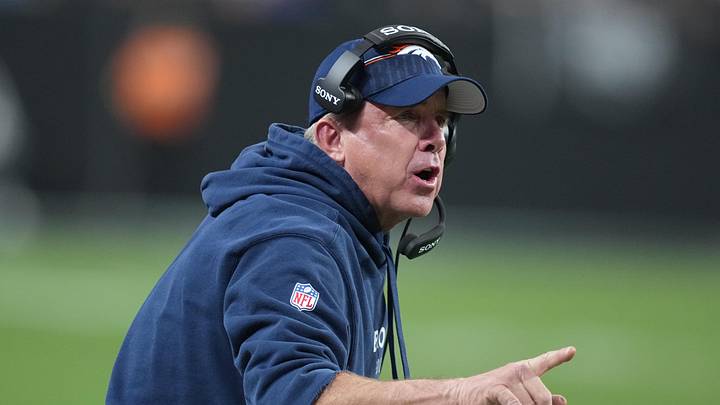 Denver Broncos head coach Sean Payton 