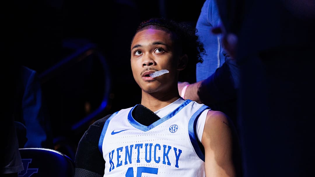 Jan 10, 2026; Lexington, Kentucky, USA; Kentucky Wildcats guard Jaland Lowe (15) waits for his name to be called during player introductions before the game against the Mississippi State Bulldogs at Rupp Arena at Central Bank Center. Mandatory Credit: Jordan Prather-Imagn Images Jan 10, 2026; Lexington, Kentucky, USA; Kentucky Wildcats guard Jaland Lowe (15) waits for his name to be called during player introductions before the game against the Mississippi State Bulldogs at Rupp Arena at Central Bank Center. Mandatory Credit: Jordan Prather-Imagn Images