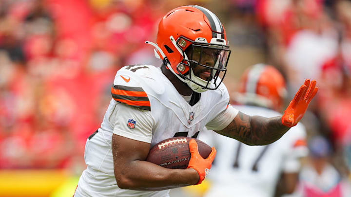 Aug 26, 2023; Kansas City, Missouri, USA; Cleveland Browns running back John Kelly Jr. (41) runs the ball during the second half against the Kansas City Chiefs at GEHA Field at Arrowhead Stadium. Mandatory Credit: Jay Biggerstaff-USA TODAY Sports Aug 26, 2023; Kansas City, Missouri, USA; Cleveland Browns running back John Kelly Jr. (41) runs the ball during the second half against the Kansas City Chiefs at GEHA Field at Arrowhead Stadium. Mandatory Credit: Jay Biggerstaff-USA TODAY Sports
