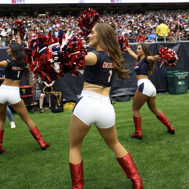 Houston Texans cheerleaders