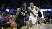 Jul 6, 2025; San Francisco, California, USA; San Antonio Spurs two-way guard David Jones-Garcia (25) drives to the basket in the first half against the Golden State Warriors at the California Classic at Chase Center.