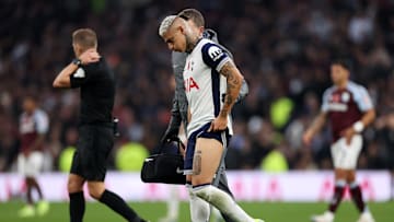 Richarlison being forced off during the win over Aston Villa 