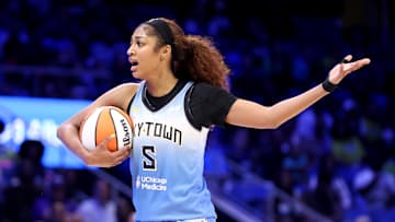 Chicago Sky v Dallas Wings