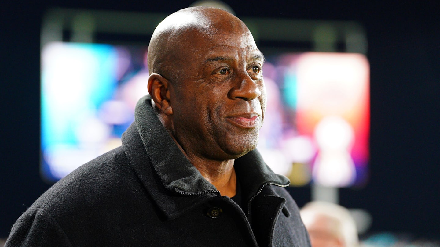 Magic Johnson Calls Michael Jordan NBA GOAT Over LeBron James